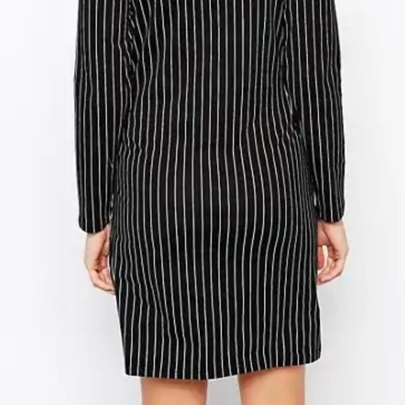 Mamalicious pinstripe bodycon maternity dress - Picture 2 of 5